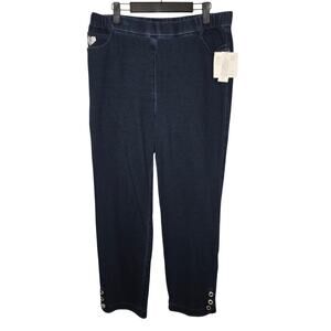 Quacker Factory Pull-On Soft Blue Denim Crop Jeans Pants Large NWT